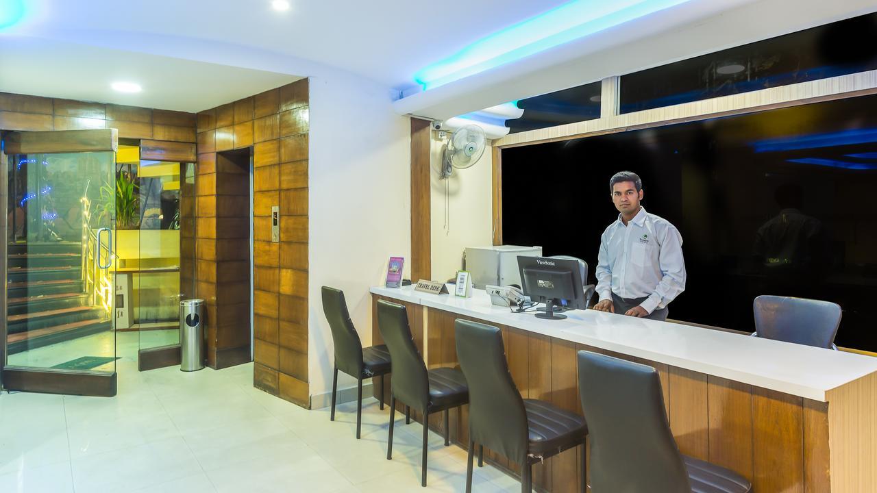 Angel Park Hotel Hyderabad Exterior foto